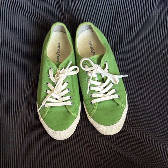 SeaVees Shoes - SeaVees Monterey Cactus Green Sneakers with White Accents 8.5